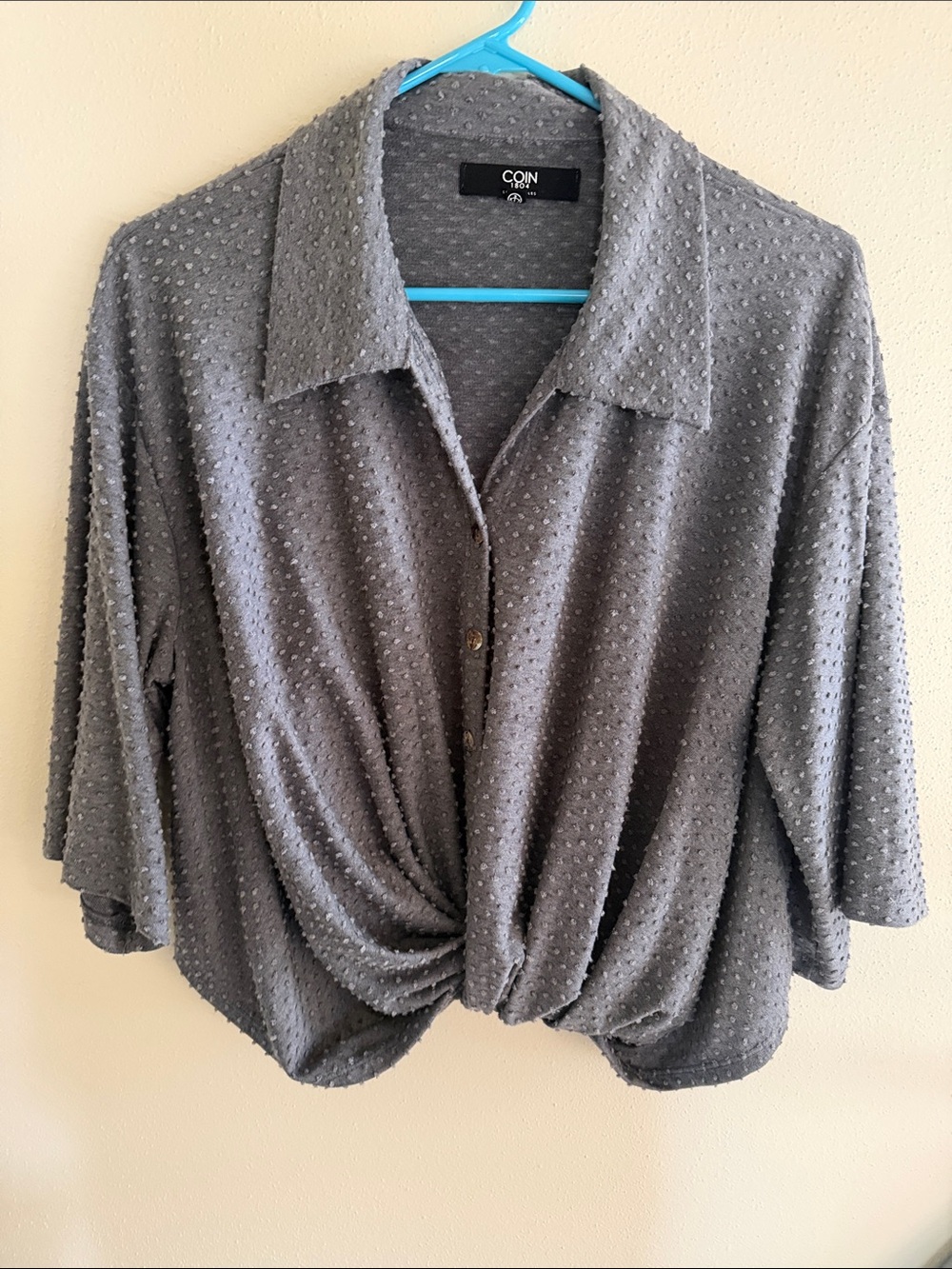 Coin 1804 Gray Button-Front Knot Hem Blouse